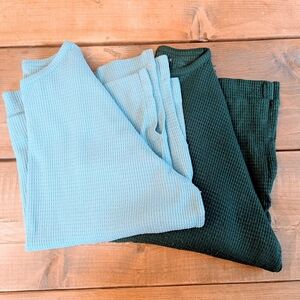 American Eagle Outfitters Blue and Green Crew Neck Sweaters